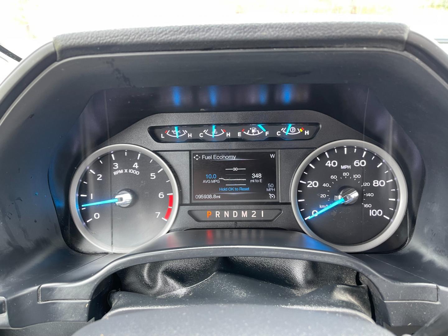 2017 Black /Gray Ford F-250 SD XLT Reg Cab 4WD (1FTBF2B69HE) with an 6.2L V8 OHV 16V FFV engine, 6-Speed Automatic transmission, located at 11115 Chardon Rd. , Chardon, OH, 44024, (440) 214-9705, 41.580246, -81.241943 - This 2017 Ford F-250 XLT Reg Cab is a capable heavy-duty truck equipped with a powerful 6.2L V8 engine, paired with a 6-speed automatic transmission and 3.73 gearing. It features daytime running lights, dusk-sensing headlights, a backup camera, backup sensors, and a snow plow package. This truck boa - Photo#22